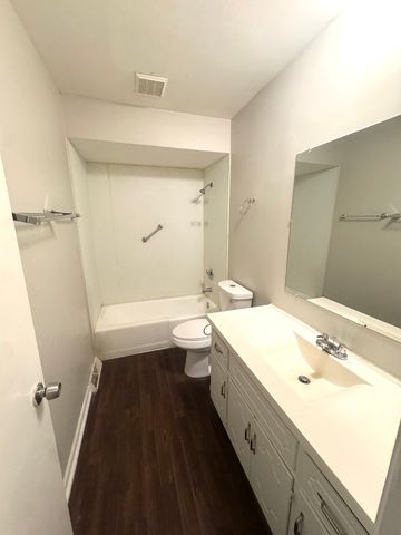 283 Luella Avenue, Calumet City, IL 60409