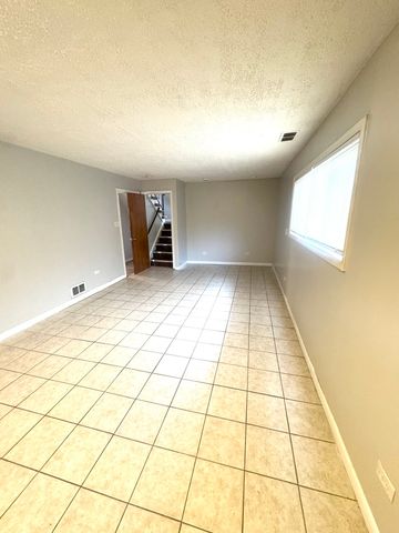 283 Luella Avenue, Calumet City, IL 60409