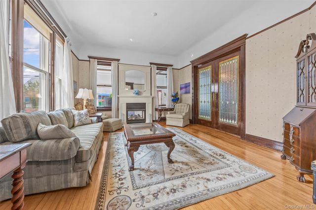190 Beach 137th Street, Belle Harbor, NY 11694