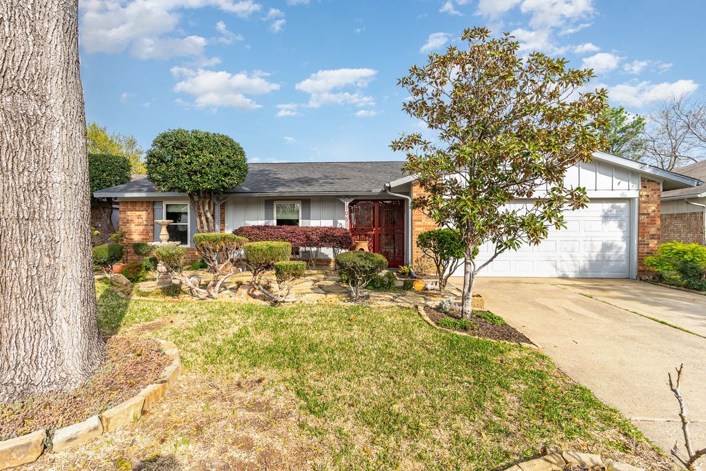 1105 Via Del Rey, Mesquite, TX 75150