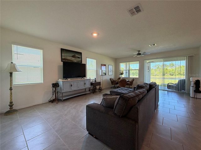 85 HUNTINGTON PLACE, Ormond Beach, FL 32174