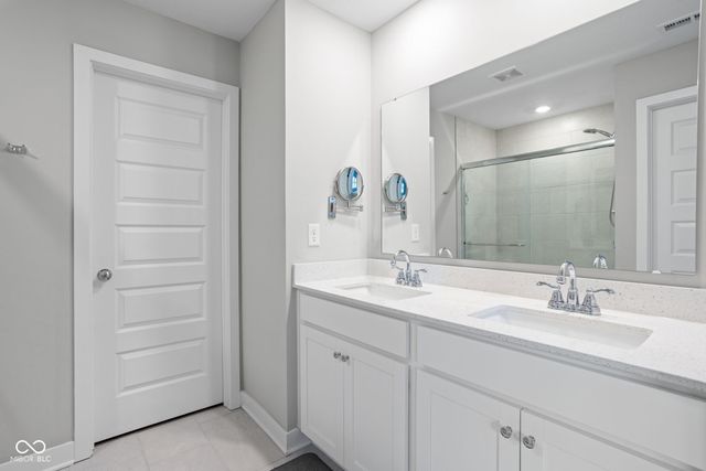 2162 Bauer Creek Drive, Whitestown, IN 46075