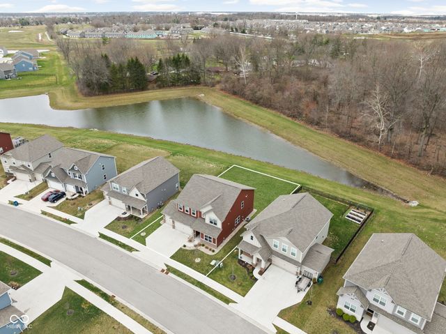 2162 Bauer Creek Drive, Whitestown, IN 46075