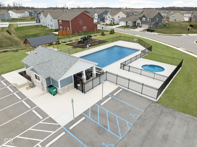 2162 Bauer Creek Drive, Whitestown, IN 46075