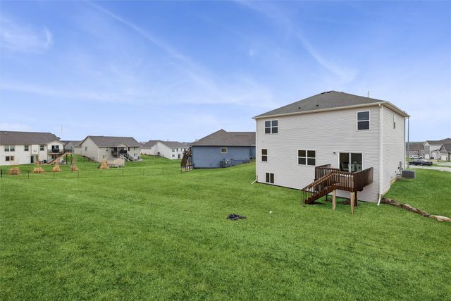 3920 NW 11th Court, Ankeny, IA 50023