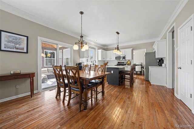 3855 Sequoia Drive, Lake Orion, MI 48360