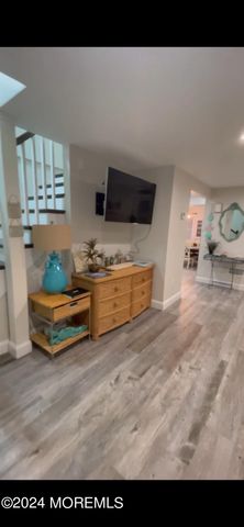 116 E Kupper Drive, Mantoloking, NJ 08738