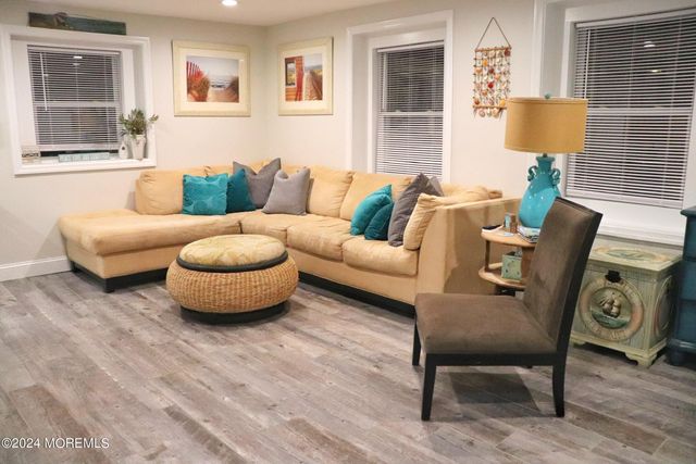 116 E Kupper Drive, Mantoloking, NJ 08738