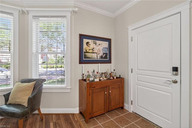 435 E Freemason St Apt 1B, Norfolk, VA 23510