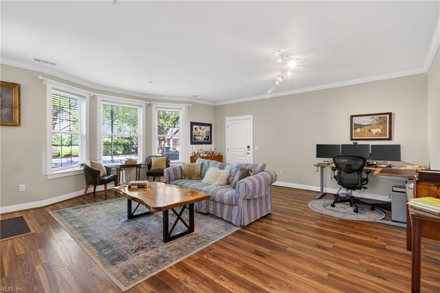 435 E Freemason St Apt 1B, Norfolk, VA 23510