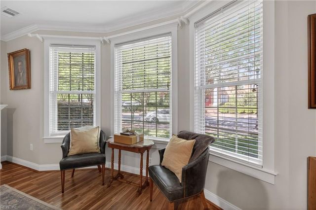 435 E Freemason St Apt 1B, Norfolk, VA 23510