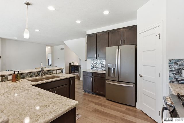 17706 Ogden Street, Omaha, NE 68116