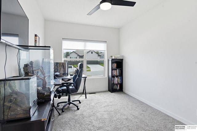 17706 Ogden Street, Omaha, NE 68116