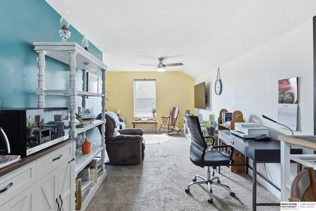 17706 Ogden Street, Omaha, NE 68116