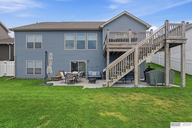 17706 Ogden Street, Omaha, NE 68116