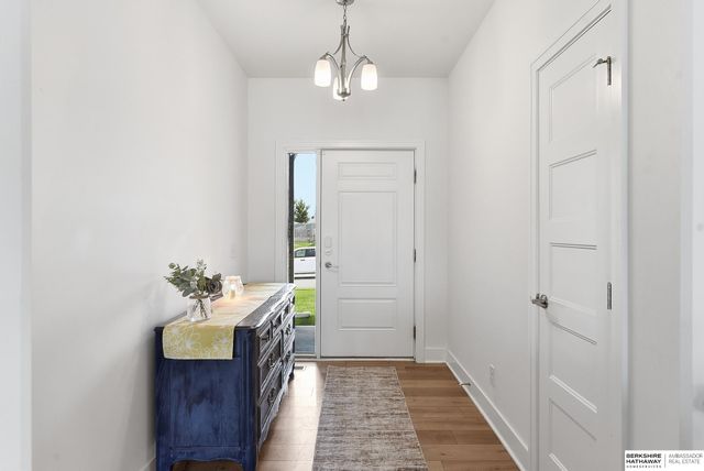 17706 Ogden Street, Omaha, NE 68116