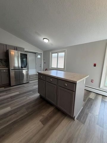 1536 10th Avenue N, Moorhead, MN 56560