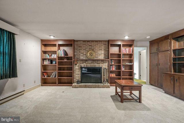 11 SUNSET LN, Milford, DE 19963