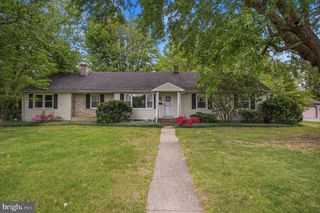 11 SUNSET LN, Milford, DE 19963