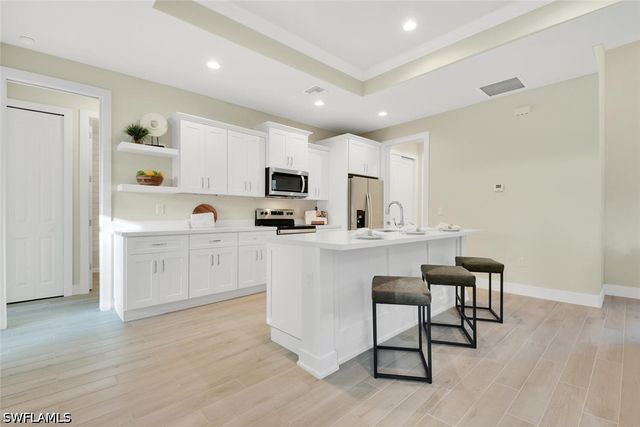 2512 Mabry ST, Alva, FL 33920