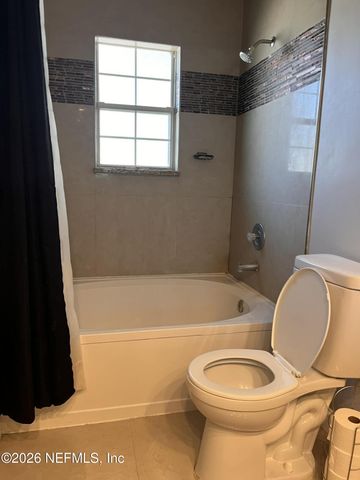 1829 ASHMORE GREEN Drive, Jacksonville, FL 32246