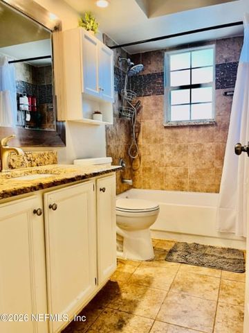 1829 ASHMORE GREEN Drive, Jacksonville, FL 32246
