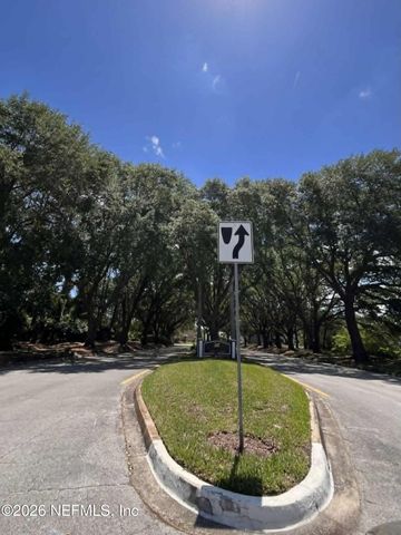 1829 ASHMORE GREEN Drive, Jacksonville, FL 32246