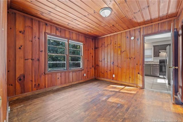 821 Sandalwood Drive, Fayetteville, NC 28304