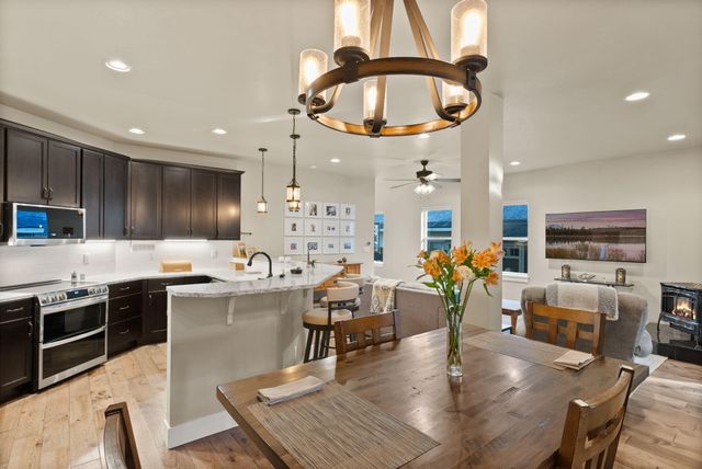 410 S Timber Creek Drive, Sisters, OR 97759