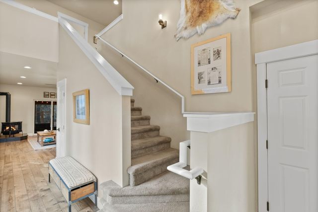 410 S Timber Creek Drive, Sisters, OR 97759