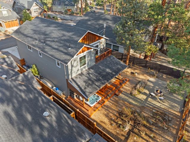 410 S Timber Creek Drive, Sisters, OR 97759