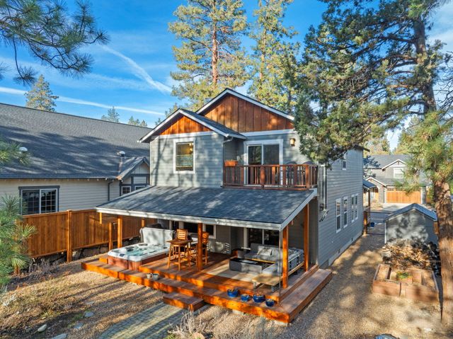 410 S Timber Creek Drive, Sisters, OR 97759