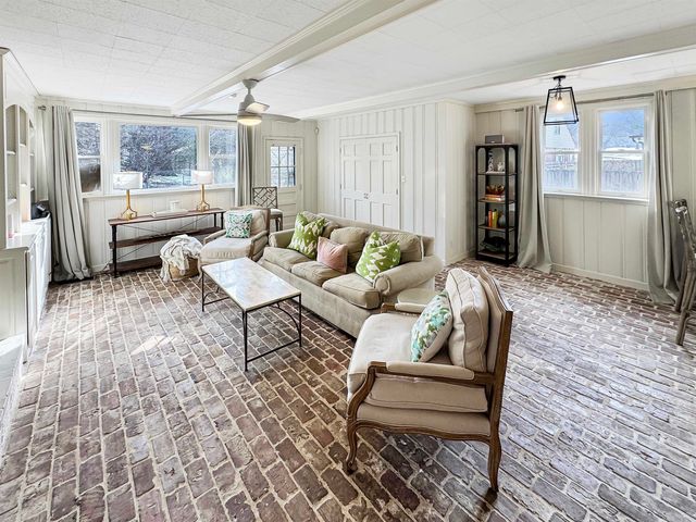 24 NORMANDY CIR, Memphis, TN 38111