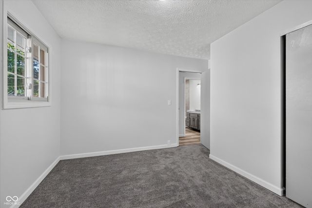 1012 Fenley Drive, Lebanon, IN 46052