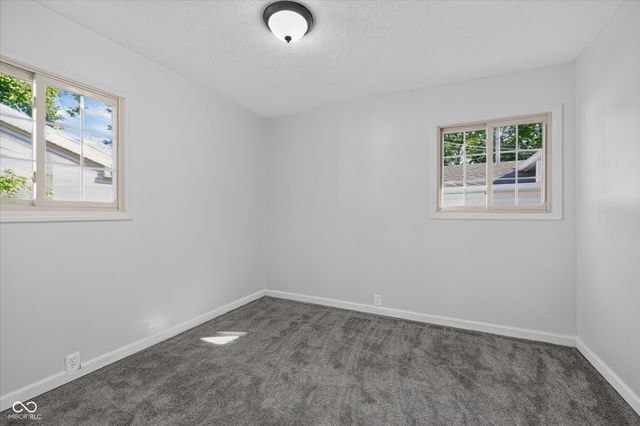 1012 Fenley Drive, Lebanon, IN 46052