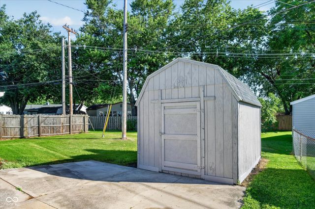 1012 Fenley Drive, Lebanon, IN 46052