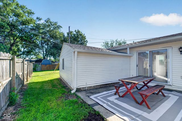 1012 Fenley Drive, Lebanon, IN 46052
