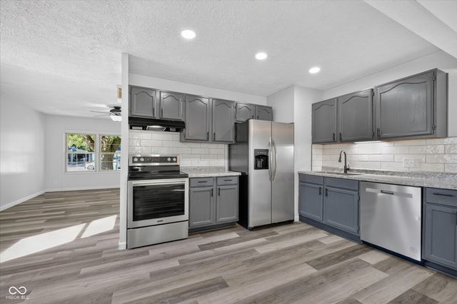 1012 Fenley Drive, Lebanon, IN 46052