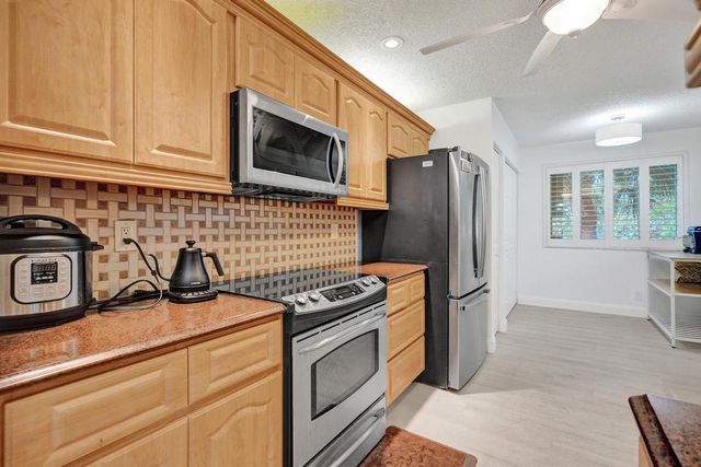 9361 SW 23rd Street 3203, Davie, FL 33324