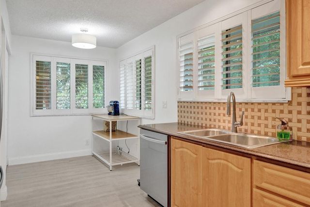 9361 SW 23rd Street 3203, Davie, FL 33324