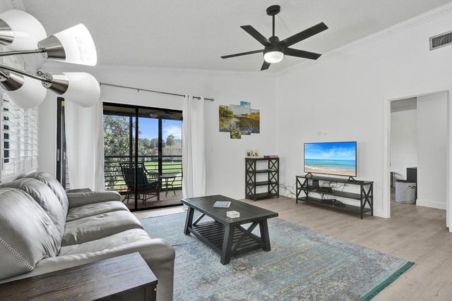 9361 SW 23rd Street 3203, Davie, FL 33324