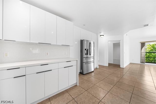 2214 SW 13th AVE, Cape Coral, FL 33991
