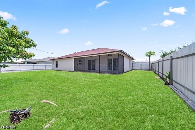 2214 SW 13th AVE, Cape Coral, FL 33991