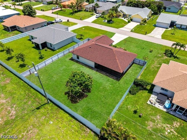 2214 SW 13th AVE, Cape Coral, FL 33991