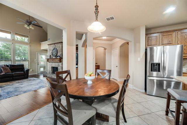 931 Senna Drive, Lantana, TX 76226