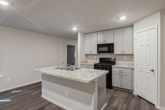 2250 Yelverton Terrace Trail, Spring, TX 77373