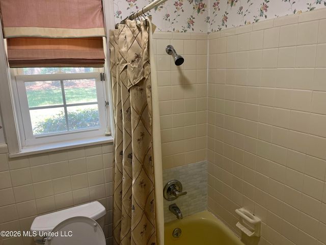 165 Bristol Boulevard, Jackson, MS 39204