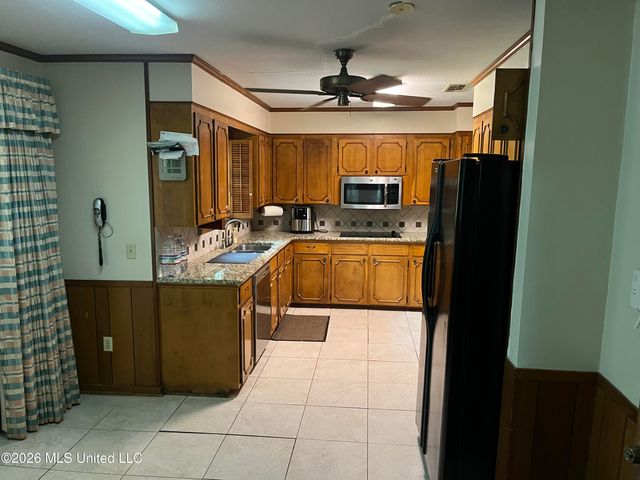 165 Bristol Boulevard, Jackson, MS 39204