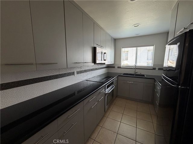 240 W Verdugo, Burbank, CA 91502