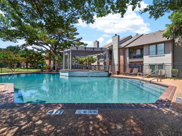 4067 Beltway Drive 140, Addison, TX 75001